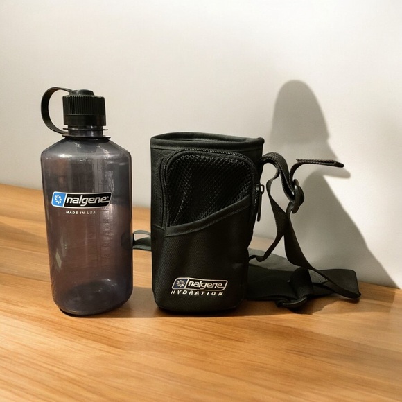 Nalgene Hydration 1000Ml Bottle & Adjustable Strap Case! - Picture 10 of 15